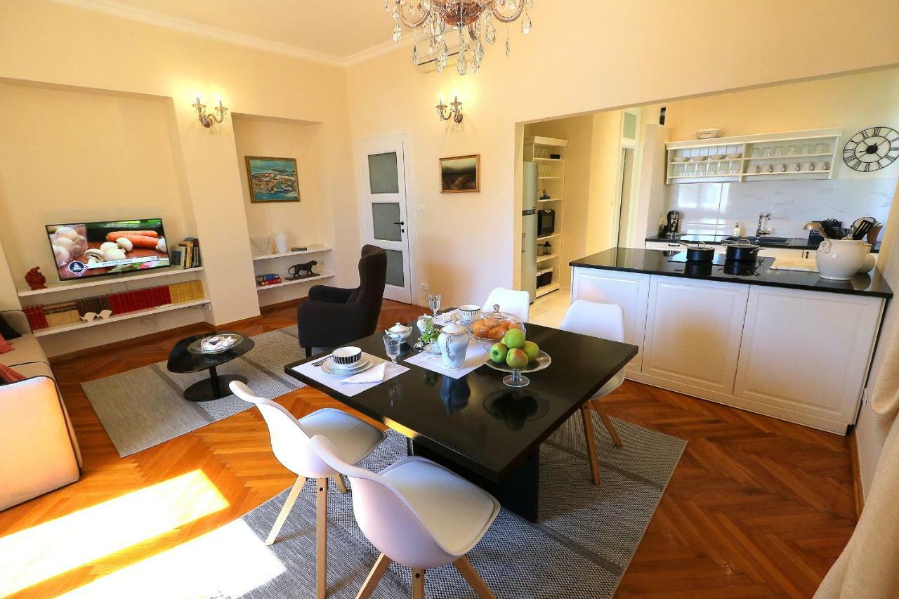Apartment Miramare On The Beach Split Exterior photo